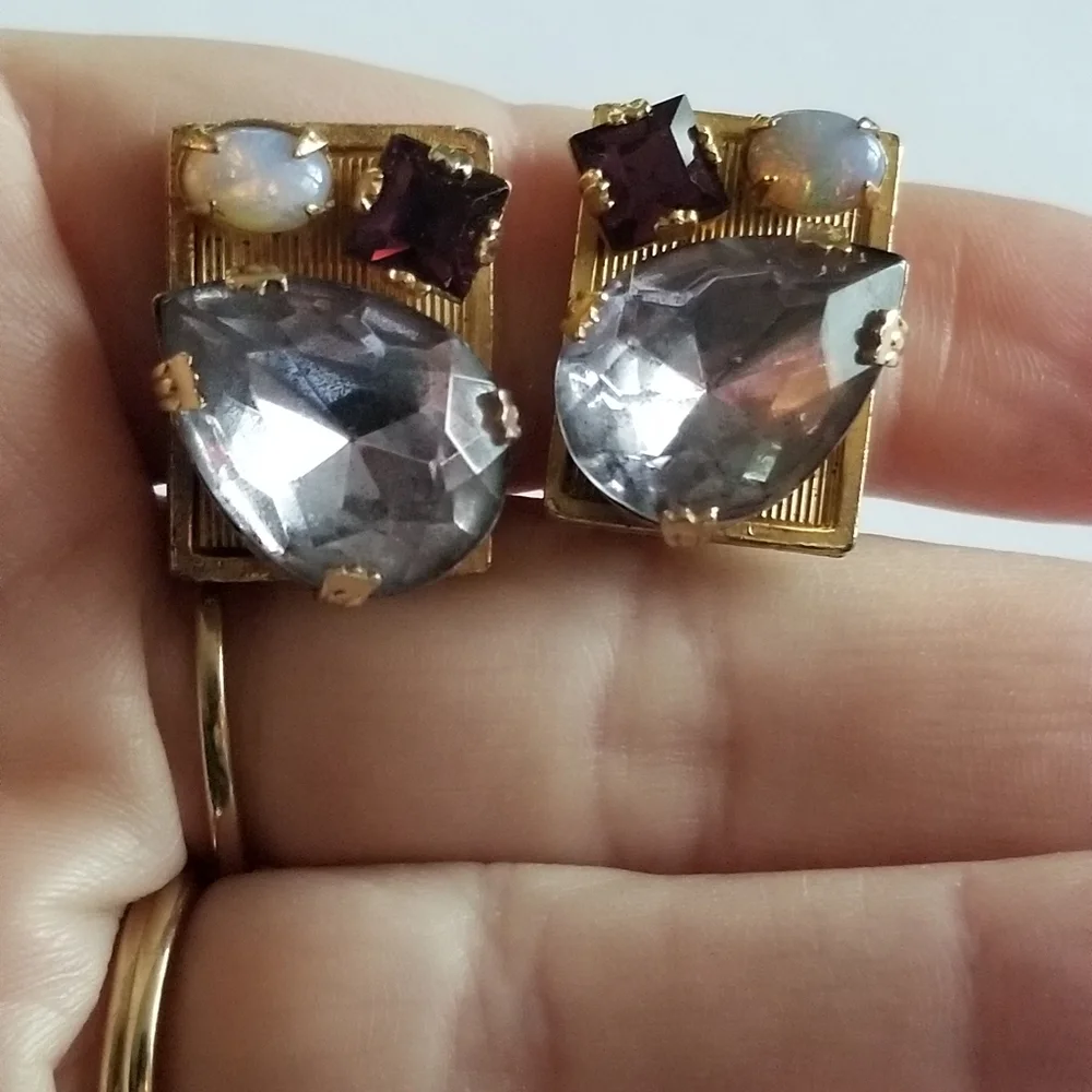 Vintage earrings rhinestone clip on faux opal gold tone rectangular chunky